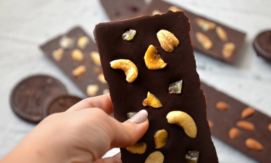 Formowanie tabliczek czekolady