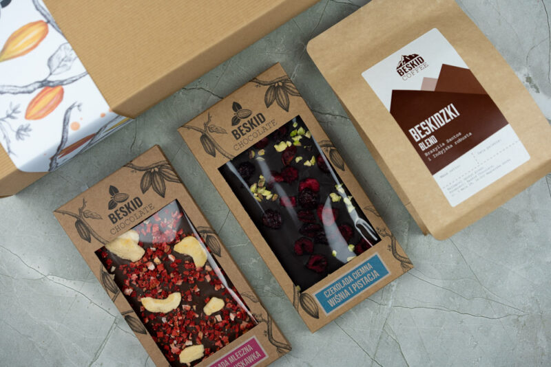 Zestaw prezentowy 2 czekolady i kawa